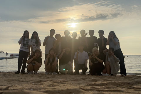 Young Imange Activity Photos
